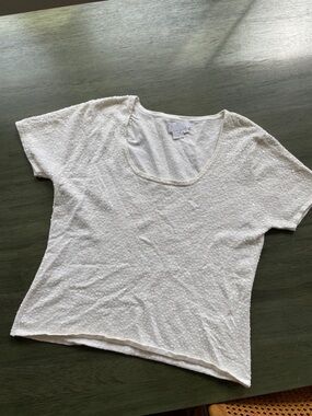 VINTAGE VOTRE NOM White Short Sleeve Scoop Neck Sequin Tee